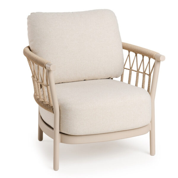 Tierra Outdoor Fresca lounge chair champagne